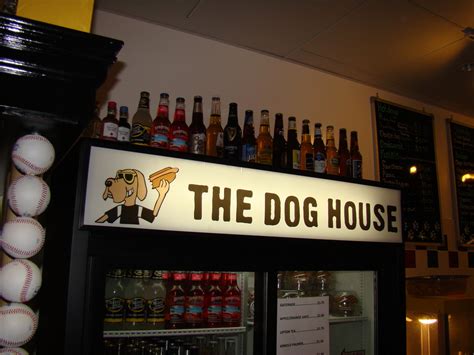 The Dog House brabet
